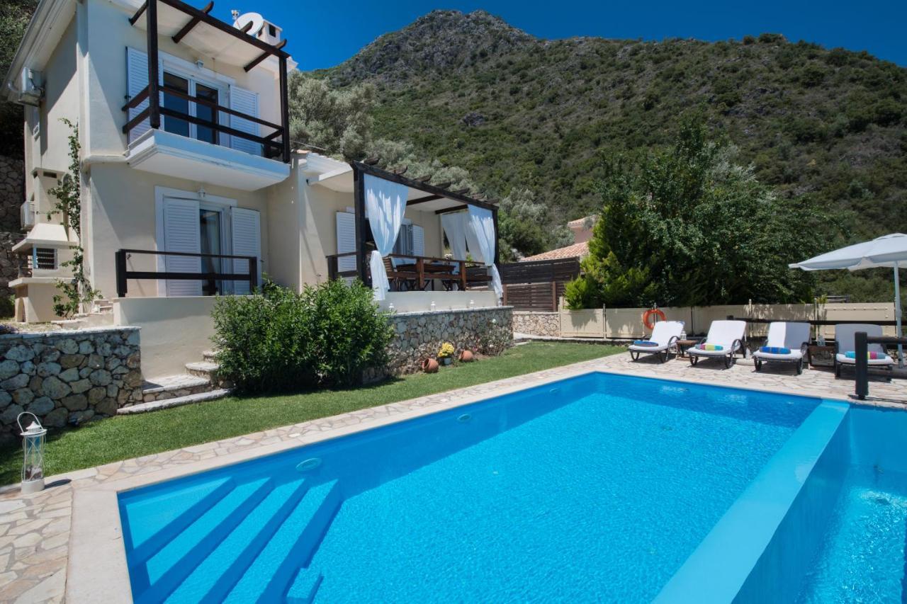 Villa Pasithea - Breathtaking Seaviews, Infinity Pool, Privacy, Close To The Beach Nydri  Ngoại thất bức ảnh